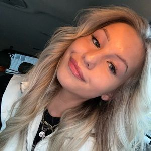 Meet your Posher, May